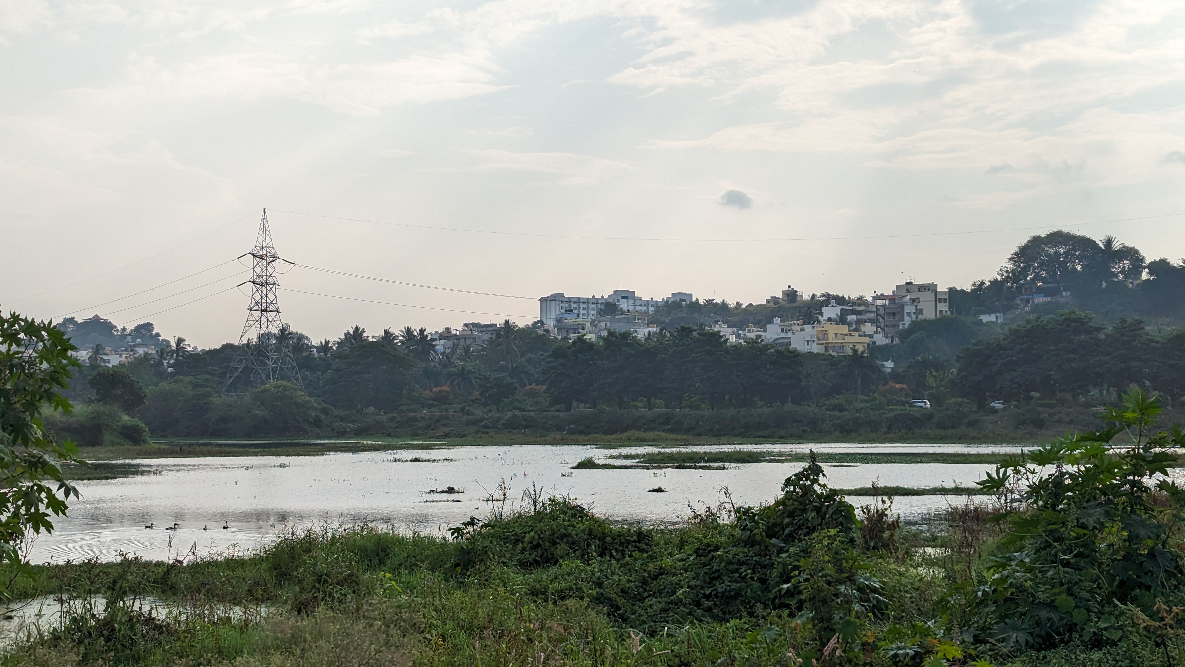 Hoskerehalli lake